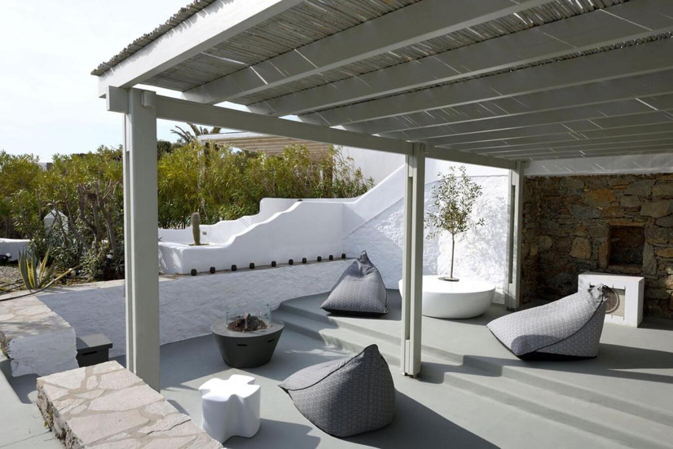 Stunning 4bed With Pool In Kalafatis Spilia *