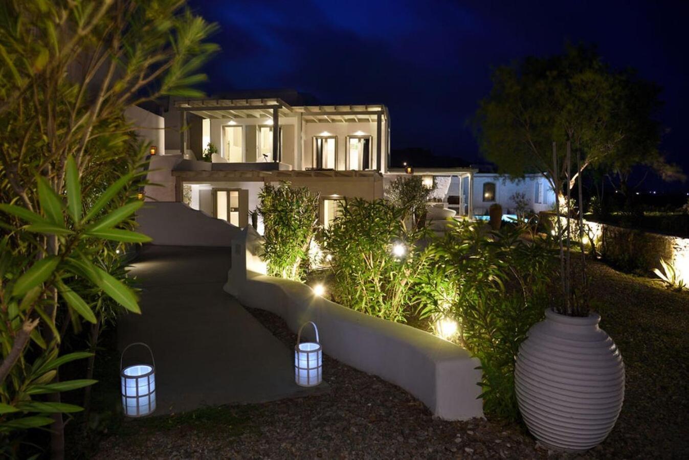 Stunning 4bed With Pool In Kalafatis Spilia